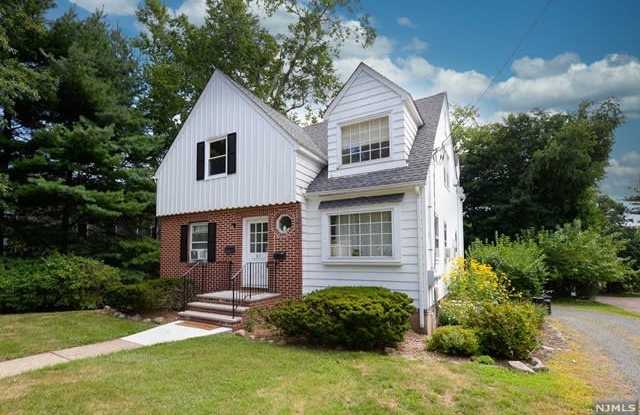 65 Park Avenue - 65 Park Avenue, Allendale, NJ 07401