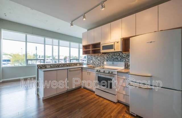 4100 Lindell Boulevard - 4100 Lindell Boulevard, St. Louis, MO 63108