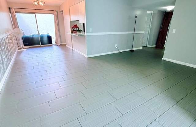 1102 BOCANA Drive Gallery 3