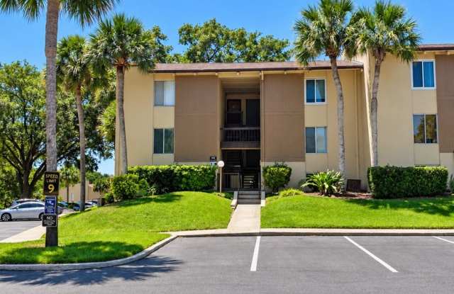 1 Bed / 1 Bath Condo. In Altamonte Springs! Gallery 1
