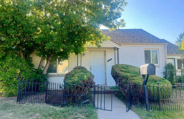Charming 2 Bed Home Near Central Park photos photos