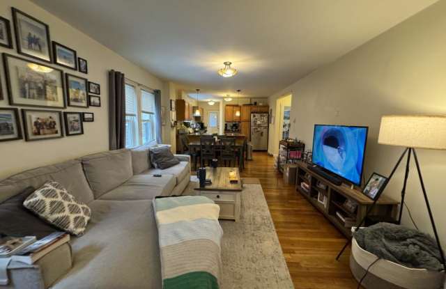 214 Arlington St. photos photos