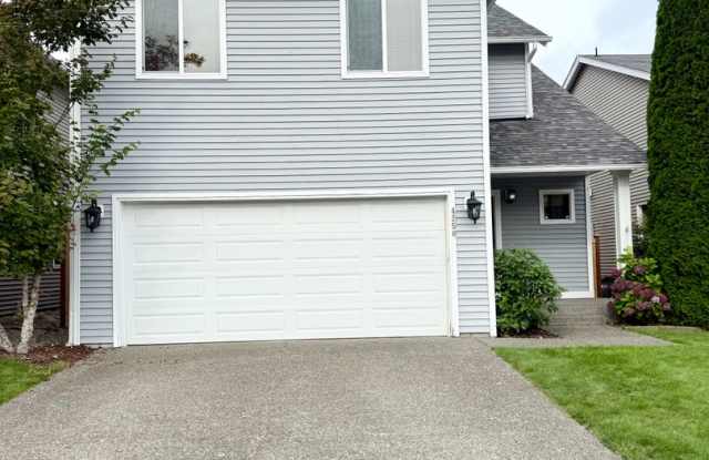 4 bedroom house in The Ridge at McCormick Woods. Gallery 3