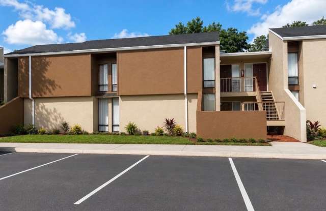 Bartow Complex! Monthly special Below!! photos photos