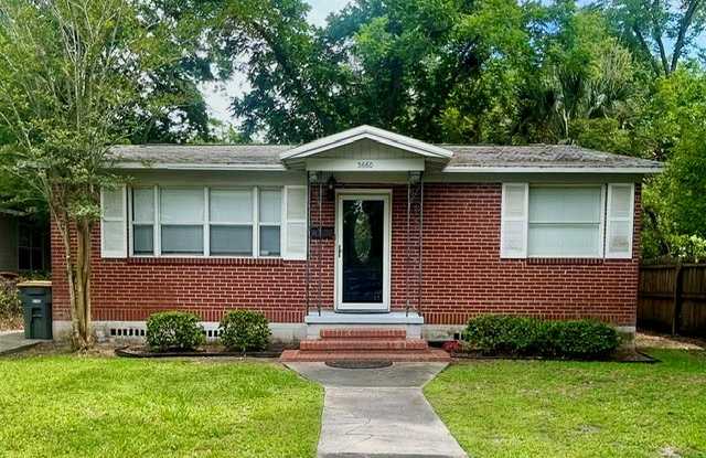 3660 Eloise Street. photos photos
