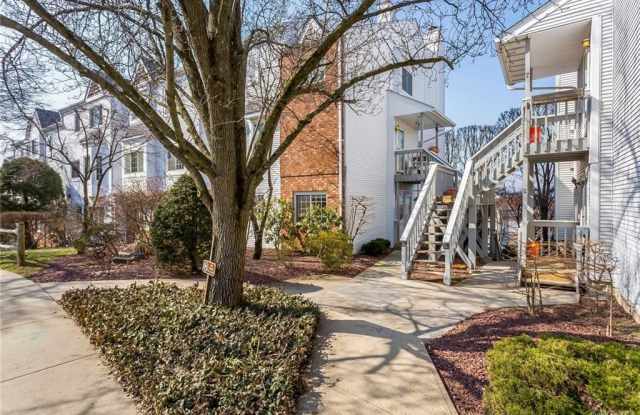 17 Windle Park Gallery 2