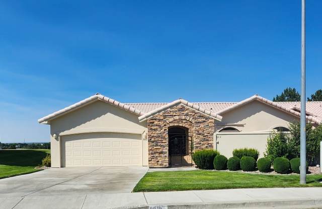 Tuscan-Style Townhome for Rent – Prime Kennewick Location photos photos