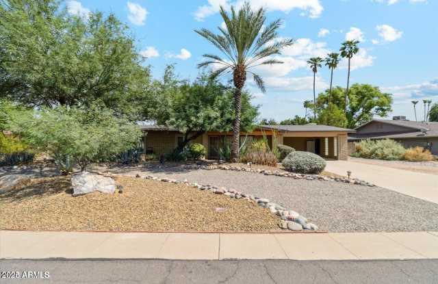 5838 E COCHISE Road photos photos