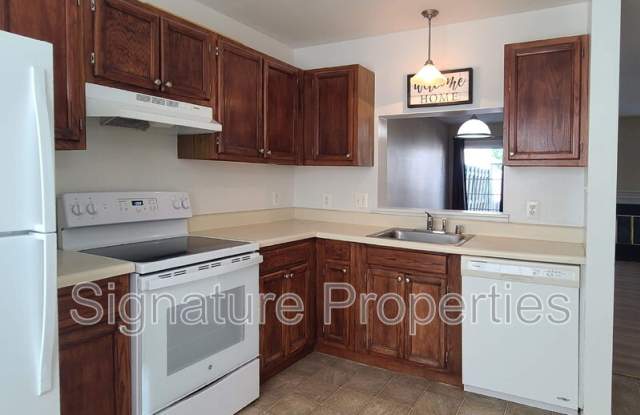 207 Heritage Commons Dr Gallery 3
