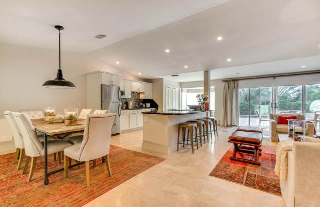 2312 Las Casitas Drive - 2312 Las Casitas Drive, Wellington, FL 33414