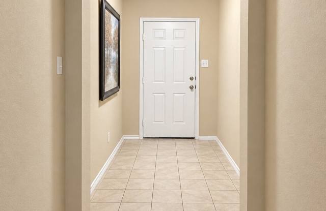 915 Quartz Trail Gallery 4