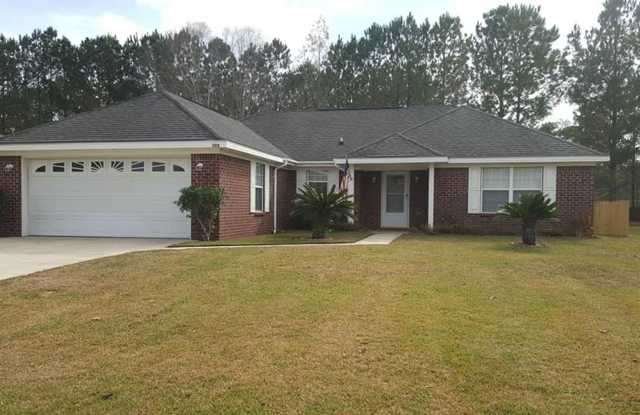 3-Bed 2-Bath Brick Home located in the Heart of Foley photos photos