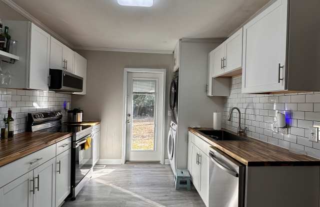 3704 Riviera Road Gallery 3