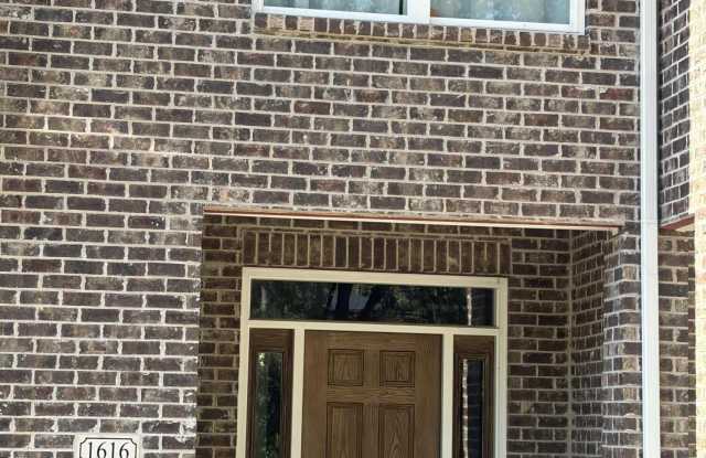 1616 Higbee Mill Road photos photos