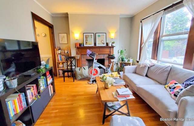 49 Dover St. photos photos