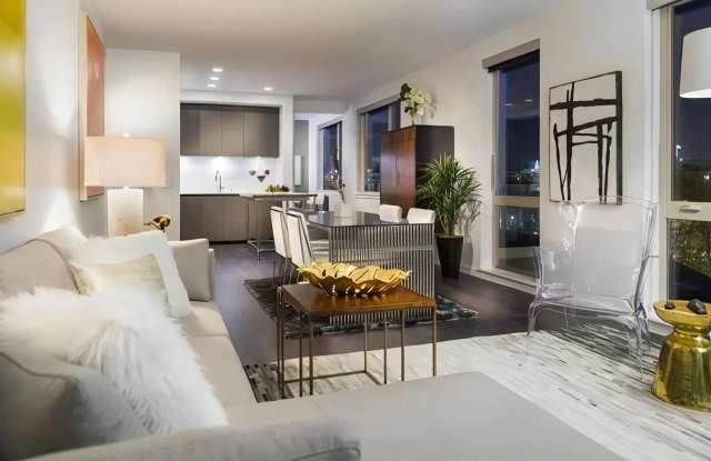 Pike Motorworks Apartments Gallery 4