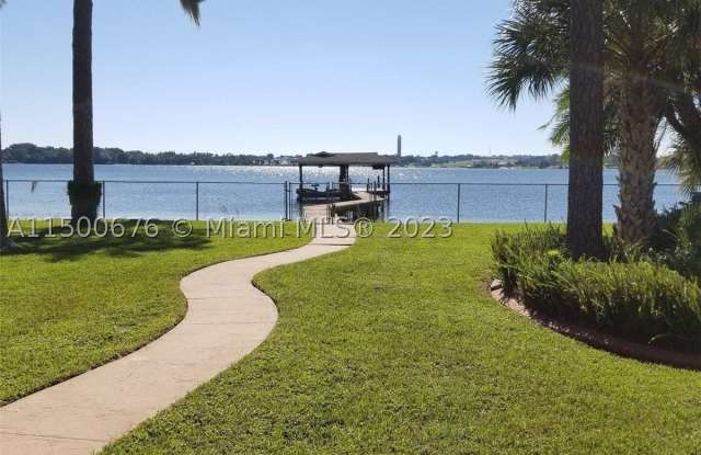 1608 Lake Clay Drive Gallery 4