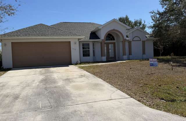 137 SW Meade Circle photos photos 137 SW Meade Circle photos photos