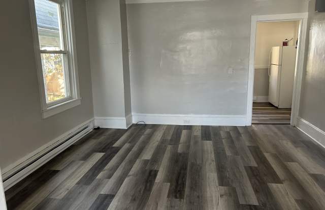 543 Jischke St photos photos