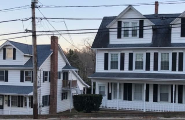 301 WEST BROADWAY APT 2 - 301 W Broadway, Port Jefferson, NY 11777