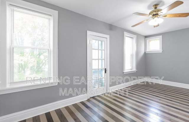 3868 Meramec St. photos photos