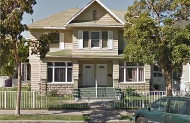 909 Chestnut Avenue - 909 Chestnut Avenue, Long Beach, CA 90813