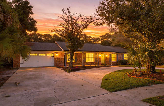325 W Hornbeam Dr Gallery 2