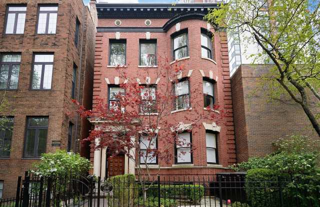 1347 N State Parkway unit: 1 photos photos