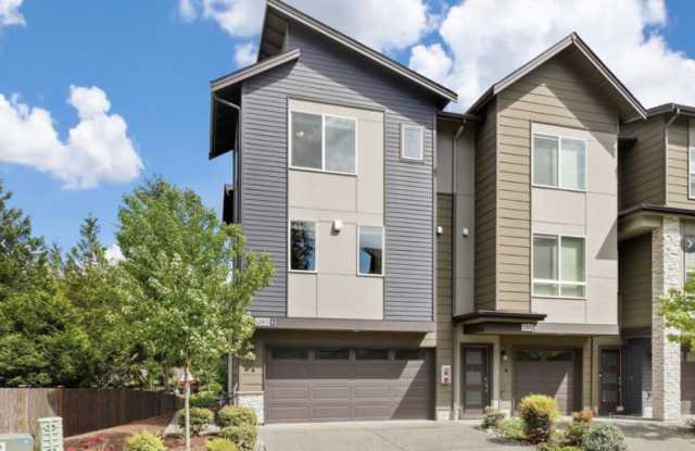 12915 20th Avenue West - 12915 20th Avenue West, Alderwood Manor, WA 98036