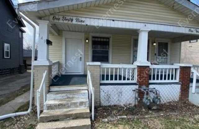 149 Clarendon Avenue photos photos