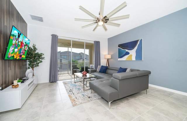 8867 CABOT CLIFFS Drive Gallery 4