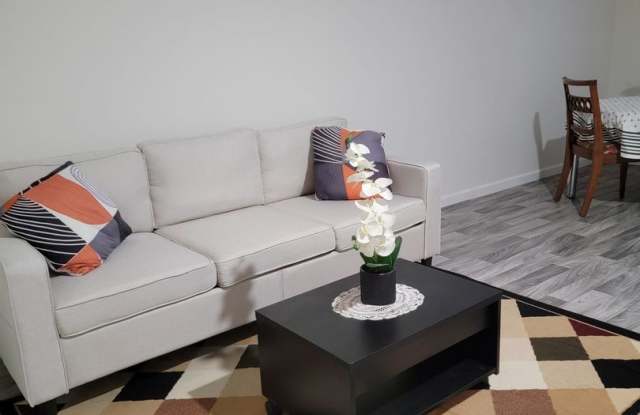 Charming 2BR House in Charles Town photos photos