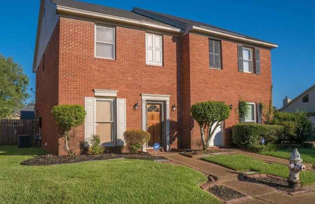 321 Northtown Drive - 321 Northtown Drive, Jackson, MS 39211