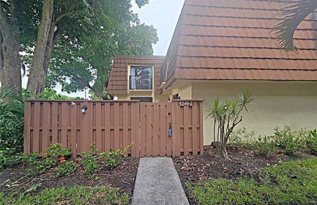 5249 Cedarbend Drive unit: 2 - 5249 Cedarbend Drive, Fort Myers, FL 33919