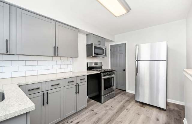 Beautiful 3 bedroom home in Pittsburgh available July 1! photos photos