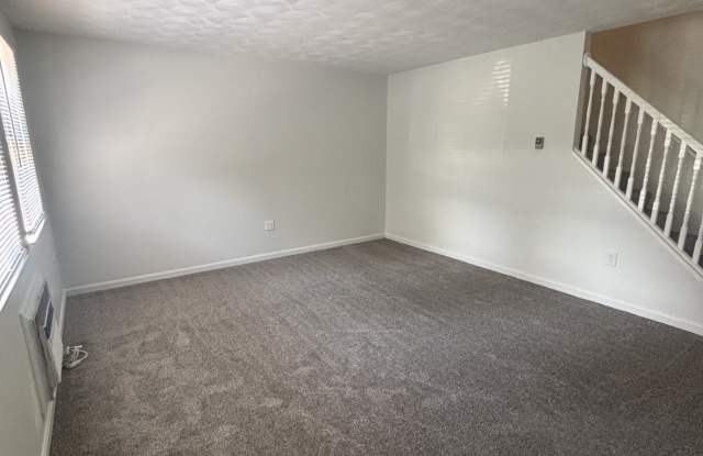 Arbor Manor Apartments Gallery 2
