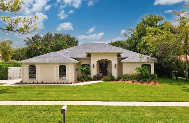 13823 Callington Drive Gallery 2