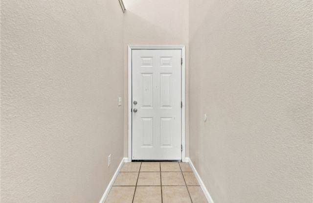 3207 SW Deerfield Boulevard Gallery 3