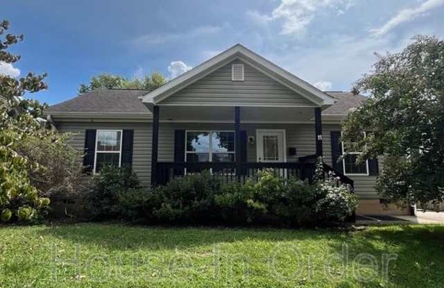 11 Walton St. photos photos
