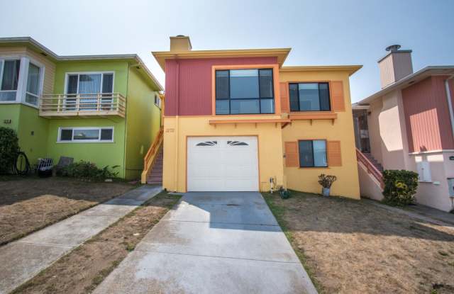 1272 South Mayfair Avenue - 1 photos photos