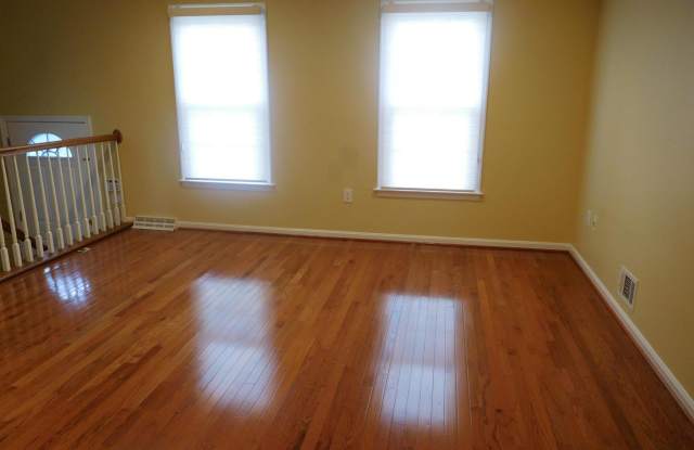2036 GALLOWS TREE COURT Gallery 4