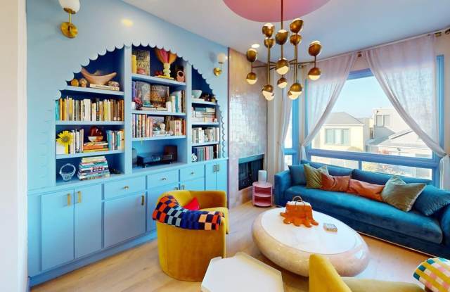 Decorator's Dream - Amazing Bernal Heights 3x3 + bonus room Single-Family Home w. 180 views - 38 Aztec Street, San Francisco, CA 94110