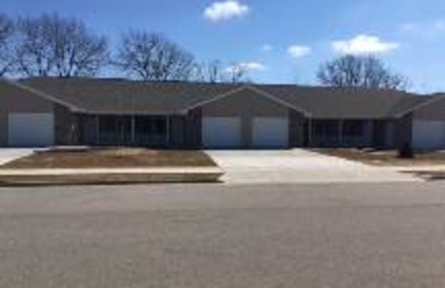 1221 Balsam Ave photos photos