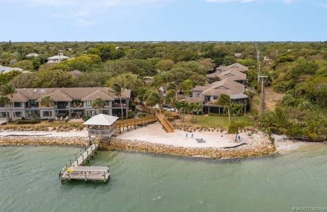 5626 SE Schooner Oaks Way Gallery 3