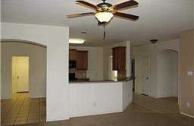 5740 Bernay Ln Gallery 2