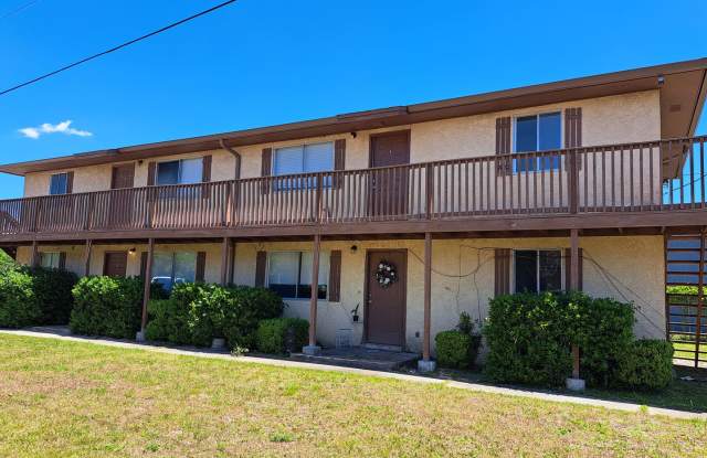 3704 E 11th St, #C photos photos
