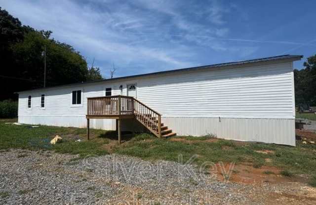 3000 Highway 11 S. Gallery 1