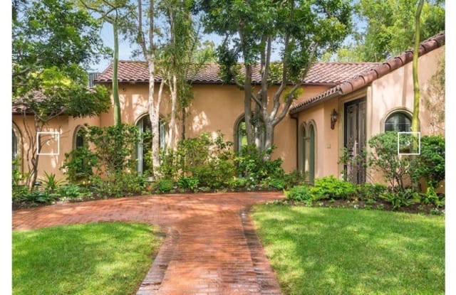 616 N Maple Dr - 616 North Maple Drive, Beverly Hills, CA 90210