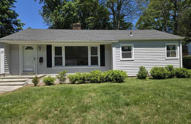 73 Crestwood Drive photos photos