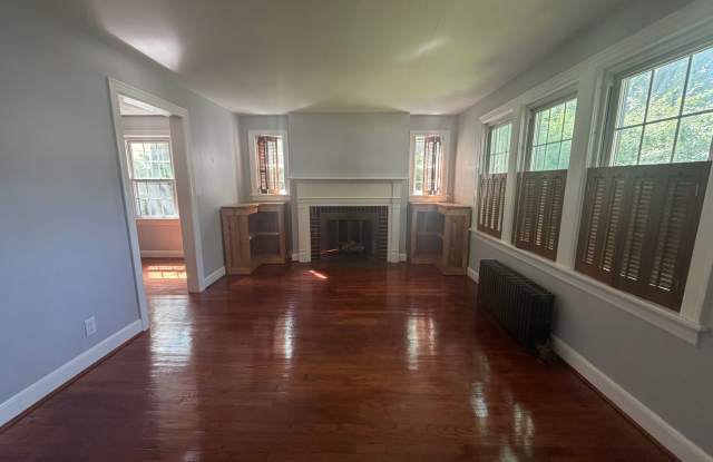 Lovely Single Family Home For Rent Gallery 3